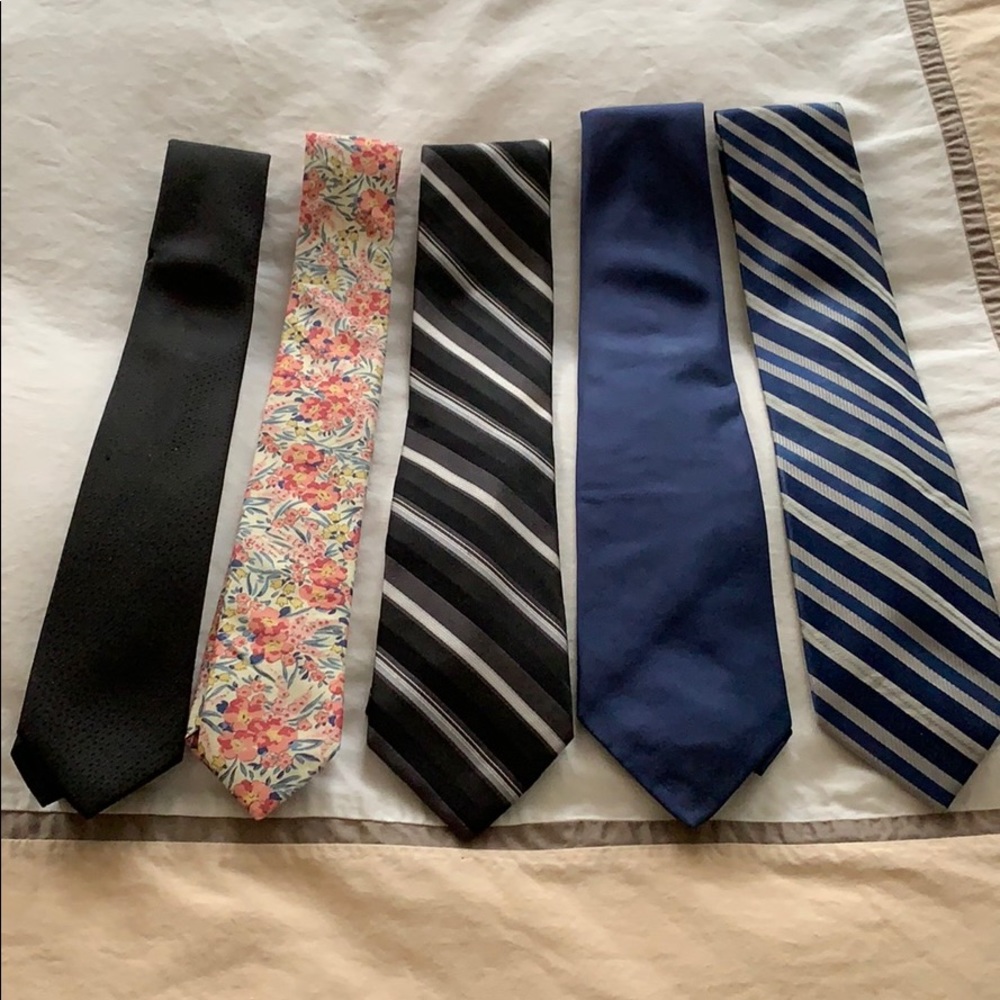 Lot of Ties